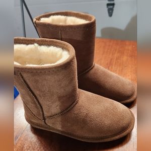 Girls Boots size 13